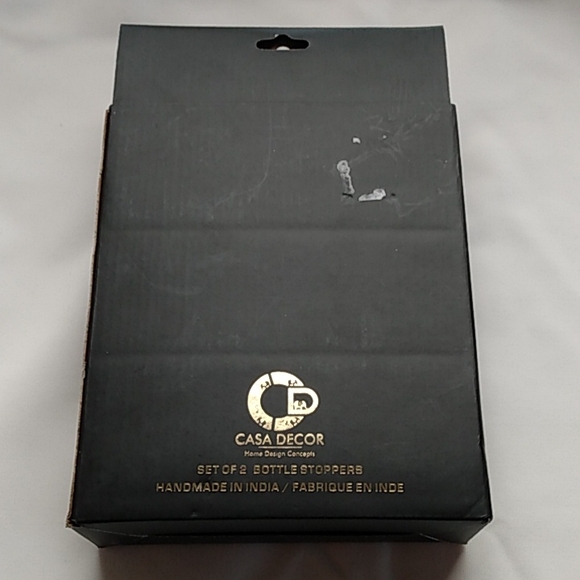 New Brass Bunny Bottle Stoppers Pair Silver and Gold - Picture 3 of 4